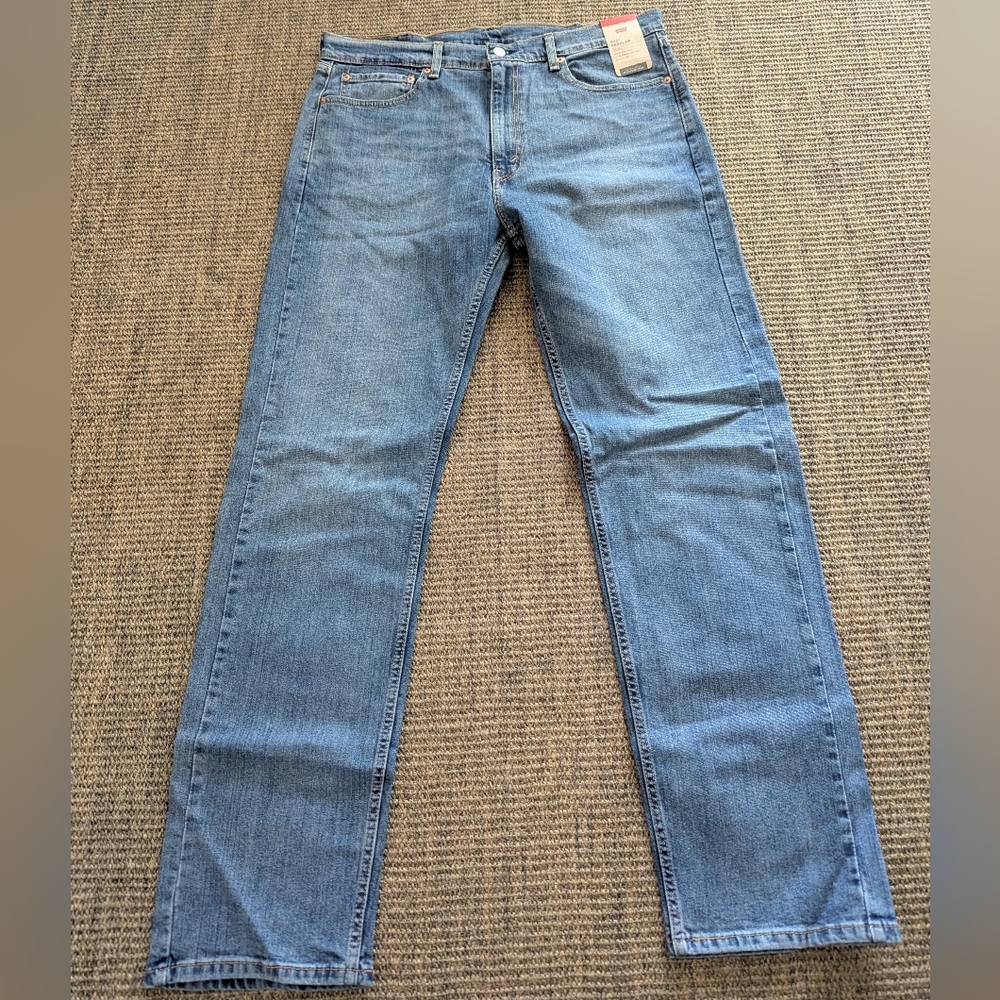 Levis 505 Jeans Mens 38 x 34 Straight Leg Regular Fit Medium Wash Denim